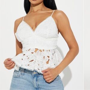 Elegant White Lace Women Top
